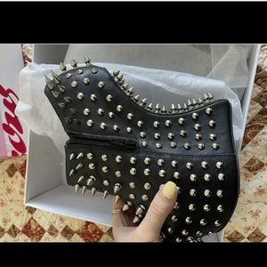 Jeffrey Campbell Shadow Stud Like new